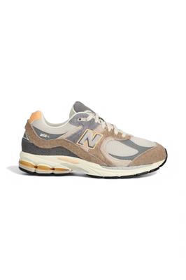 NEW BALANCE 2002REJ