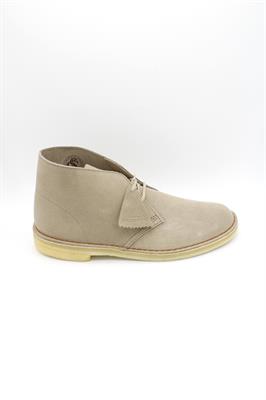 CLARKS DESERT BOOT