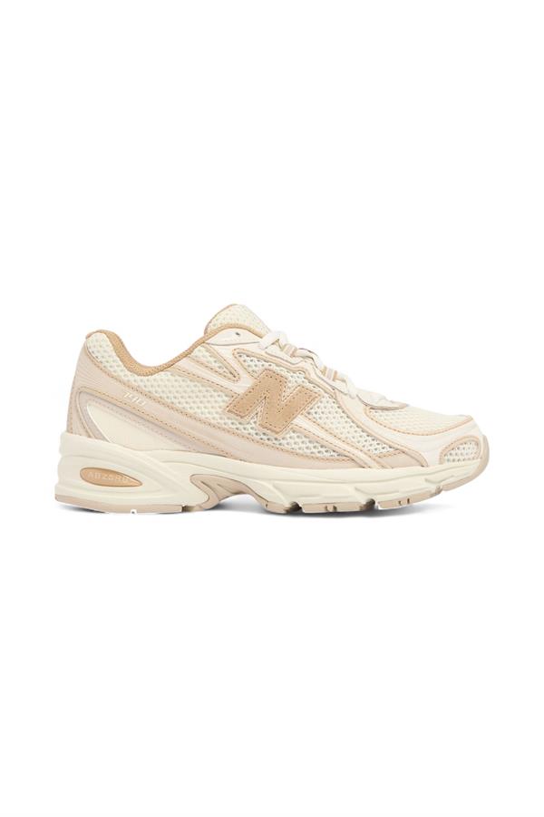 NEW BALANCE 740IN2