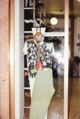 631984window
