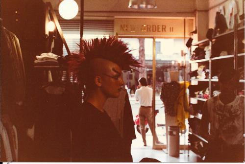 671985-amici